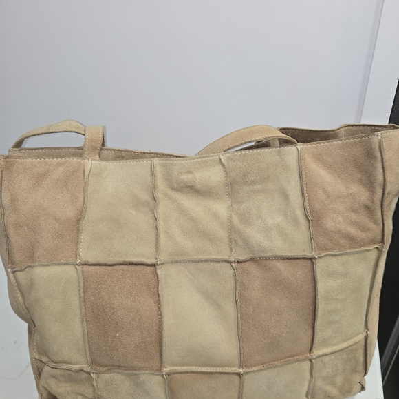 Chanel Suede patchwork tote in fabulous condition. - Picture 1 of 7